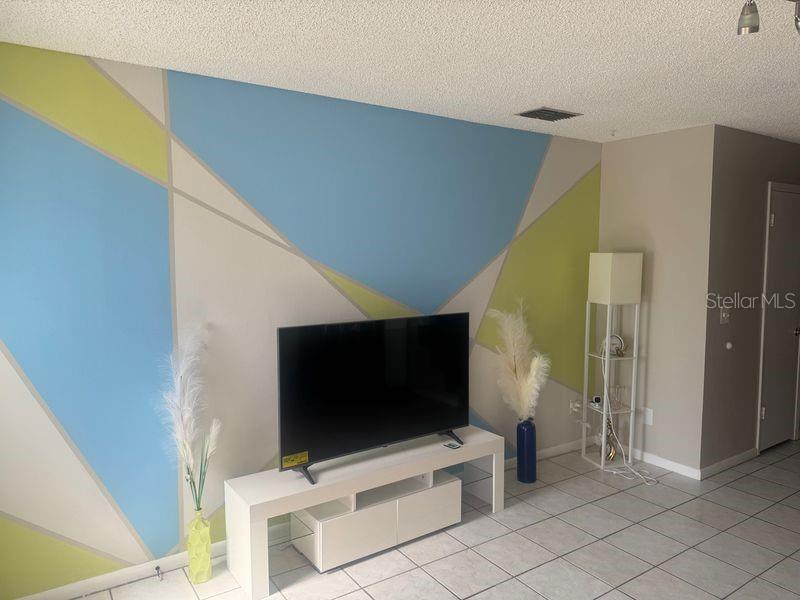 11316 GRANDVILLE DR — photo 5