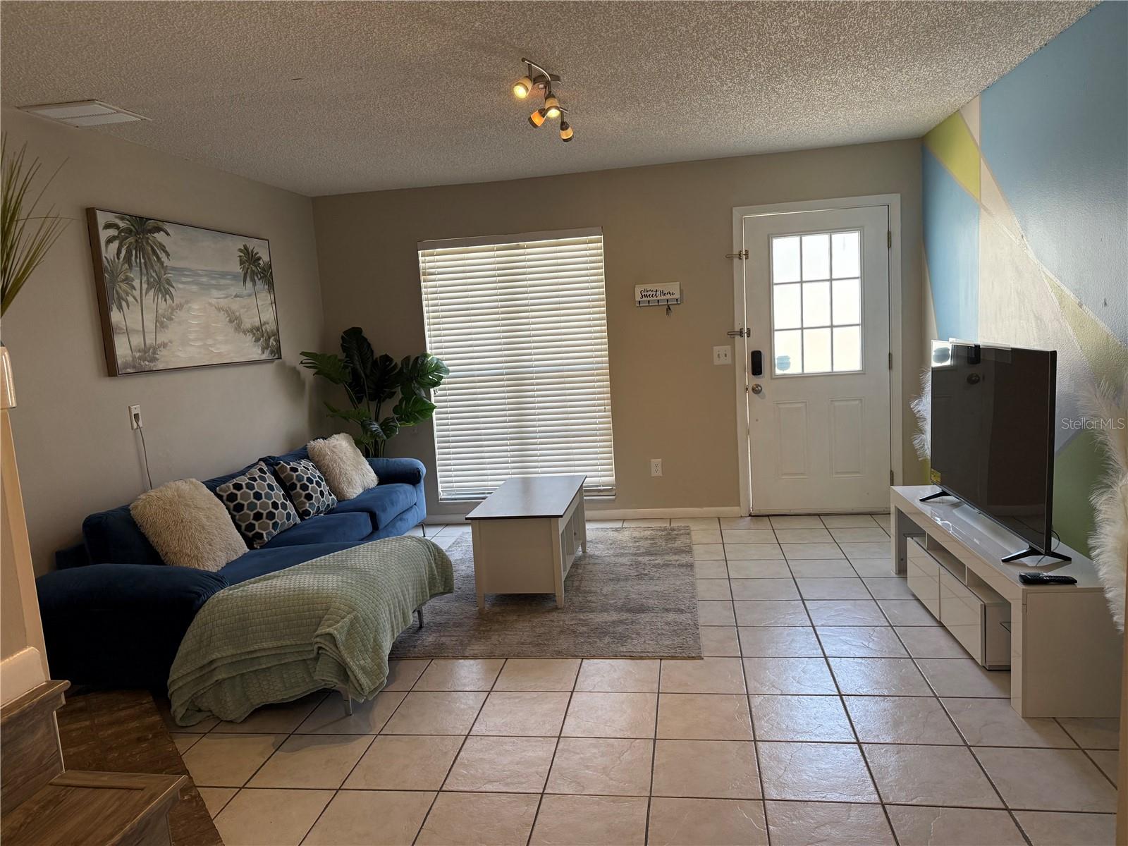 11316 GRANDVILLE DR — photo 4