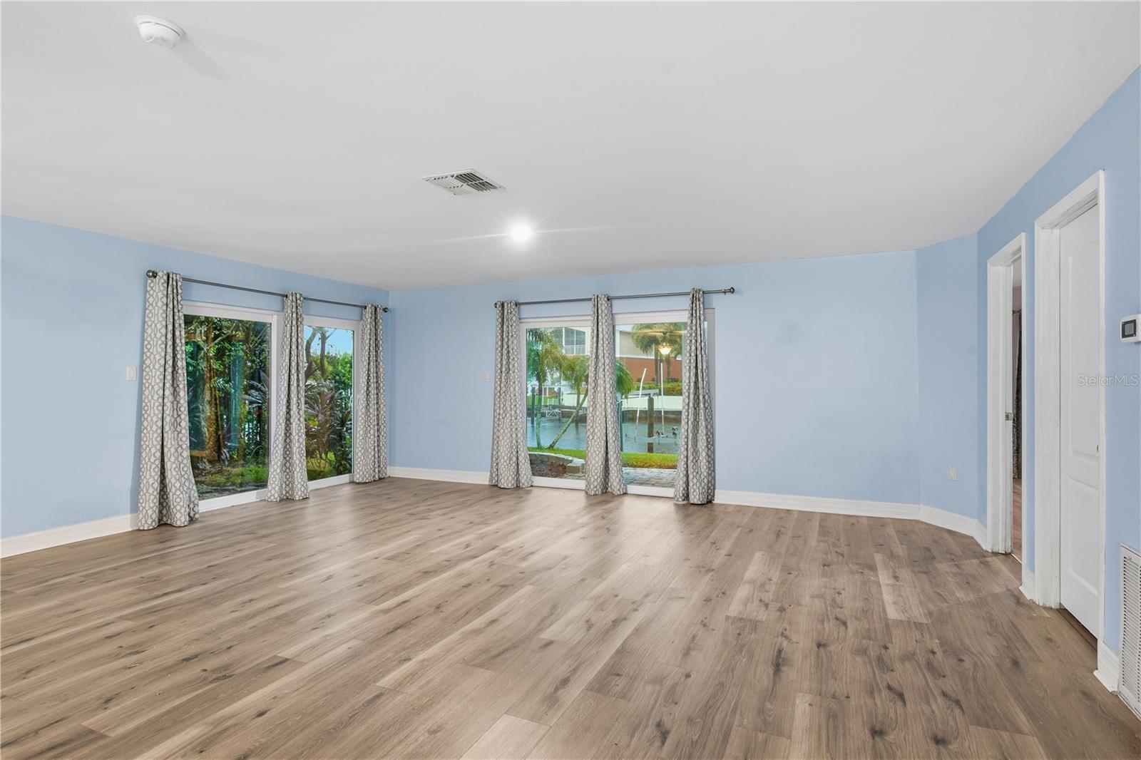 6225 BAYSIDE DR — photo 41