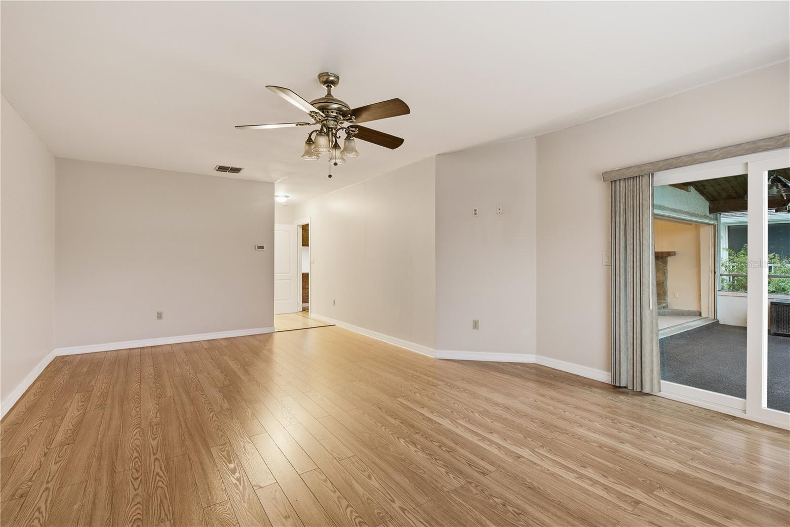 6225 BAYSIDE DR — photo 23