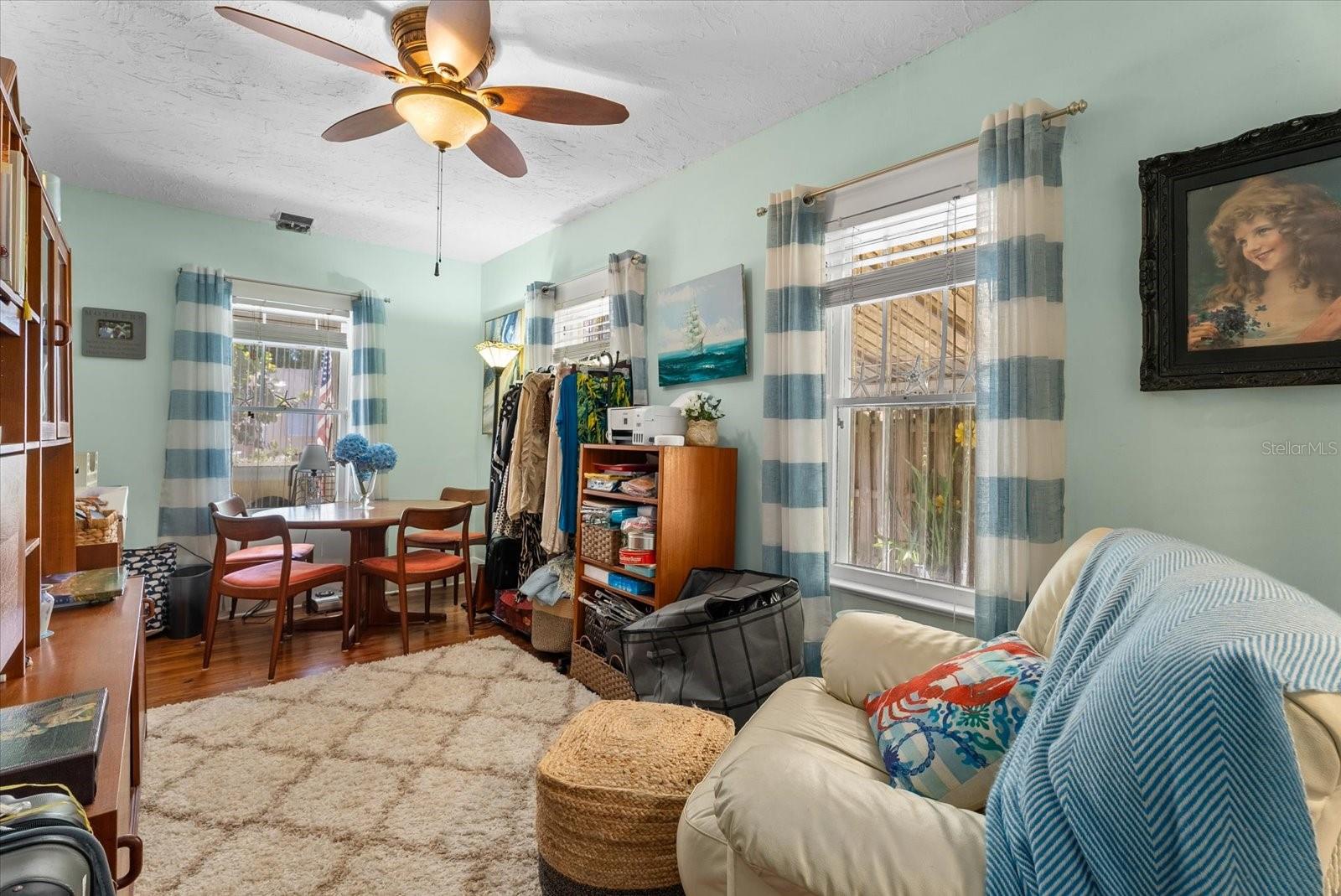 1777 ALTA VISTA ST — photo 28