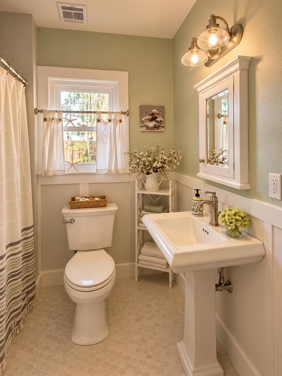 1777 ALTA VISTA ST — photo 64