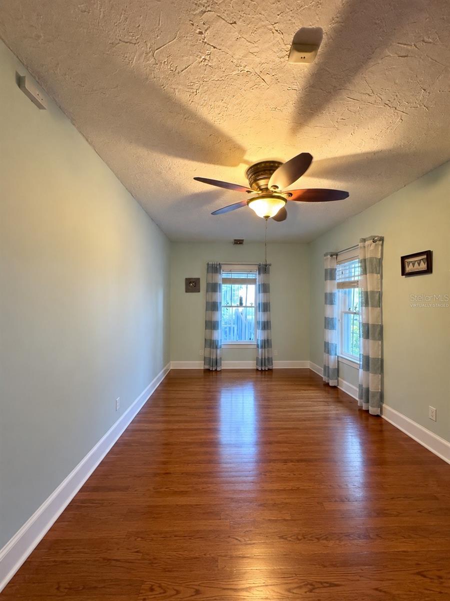 1777 ALTA VISTA ST — photo 65