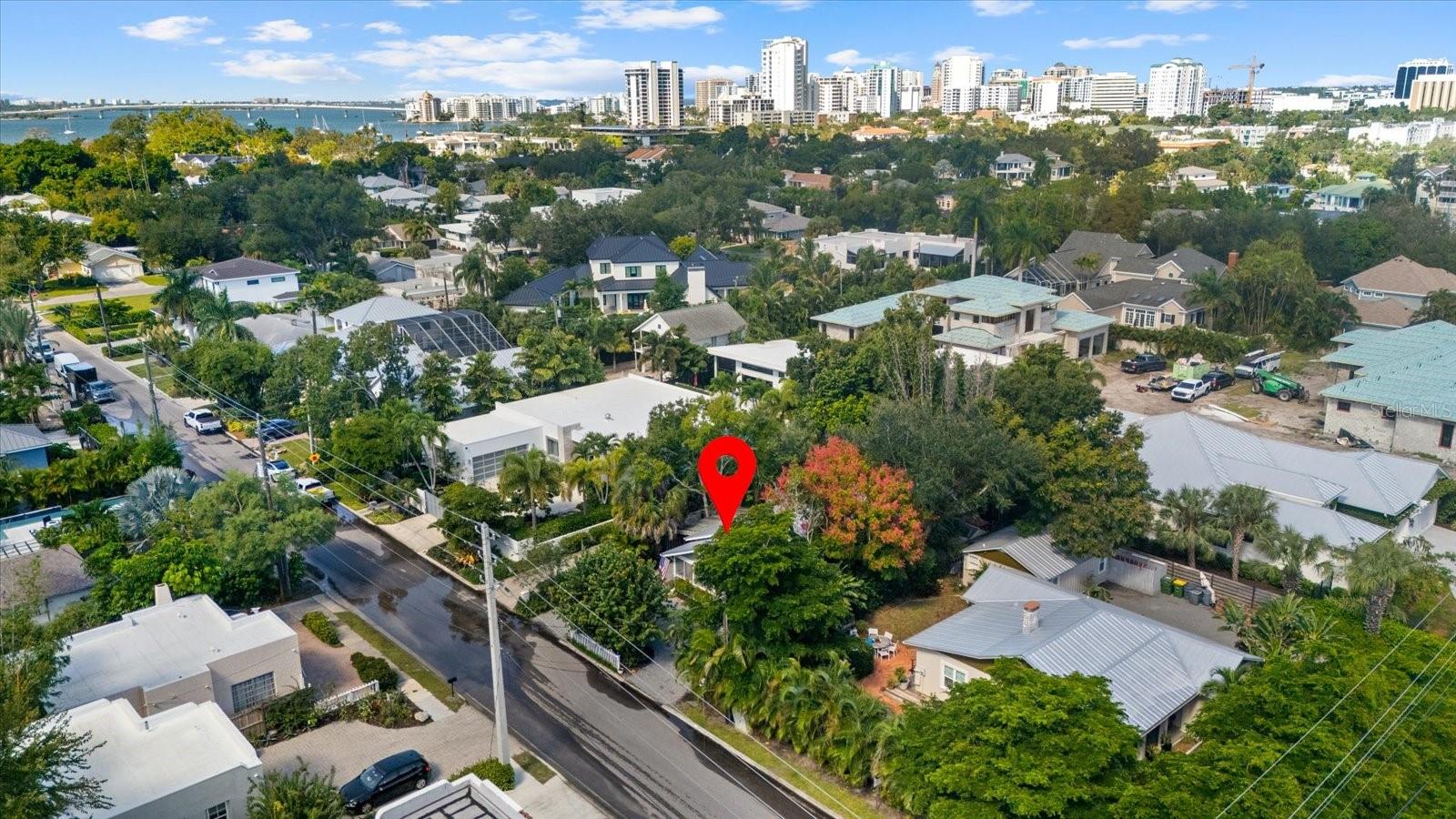 1777 ALTA VISTA ST — photo 44