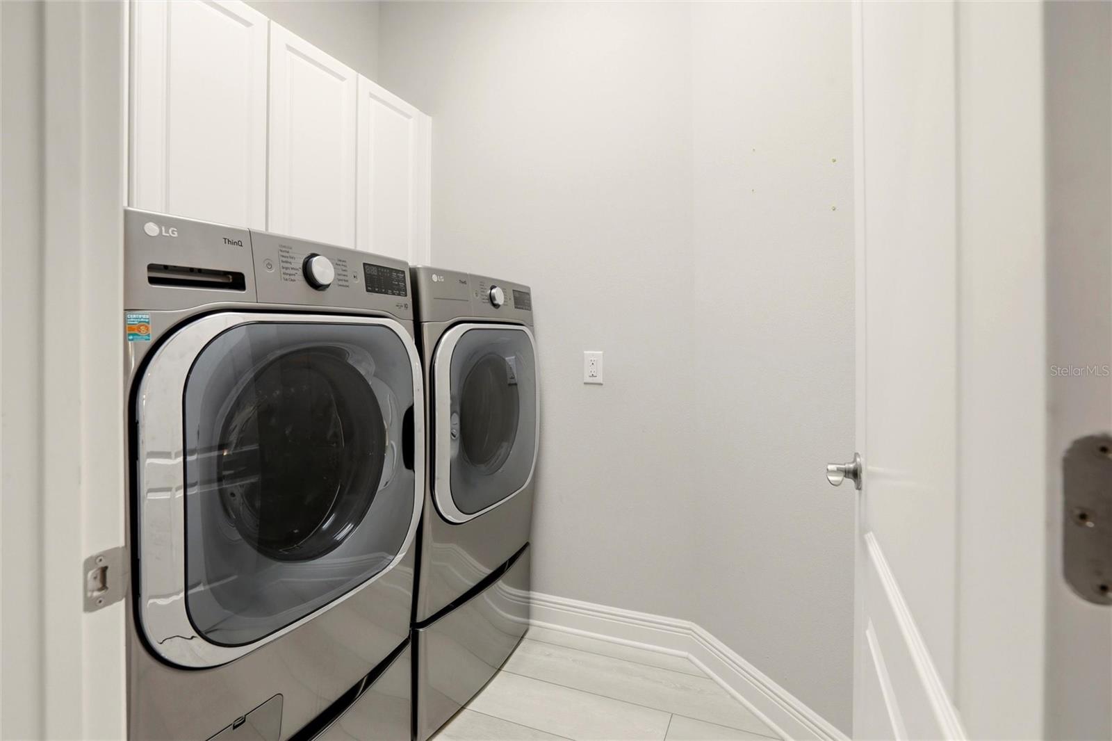 8142 MIRAMAR WAY — photo 29