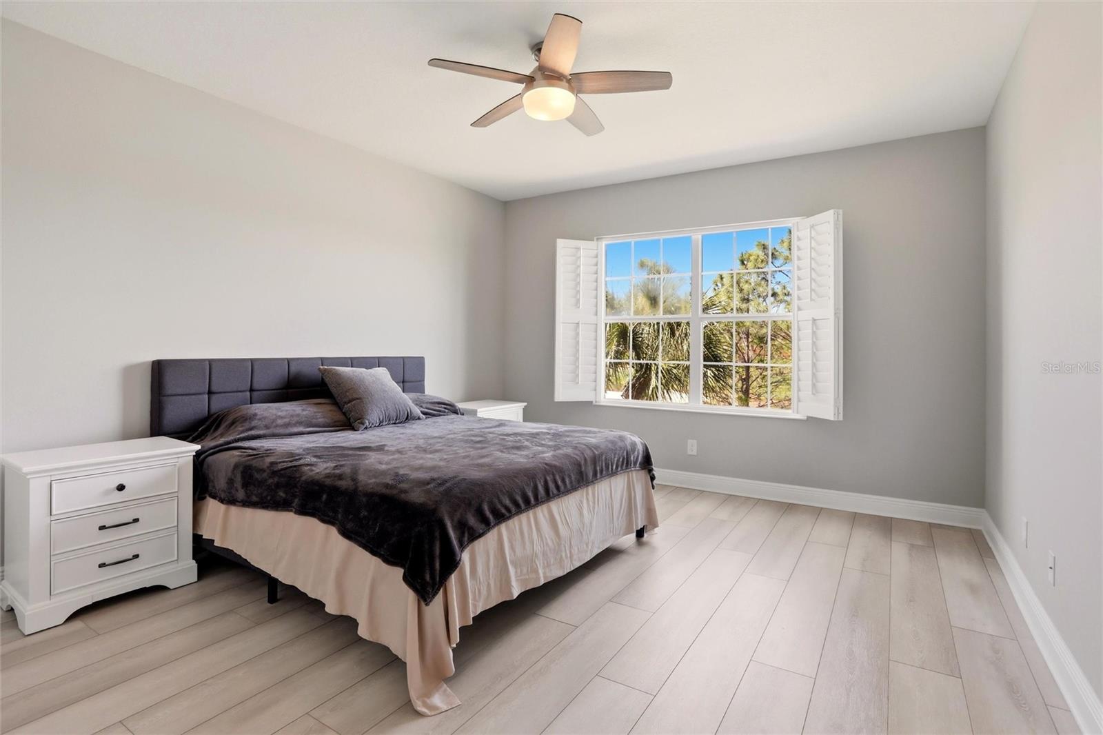 8142 MIRAMAR WAY — photo 26