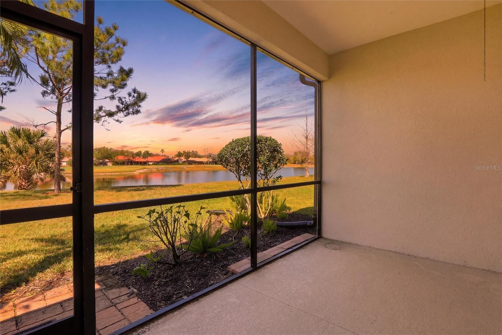 8142 MIRAMAR WAY — photo 34