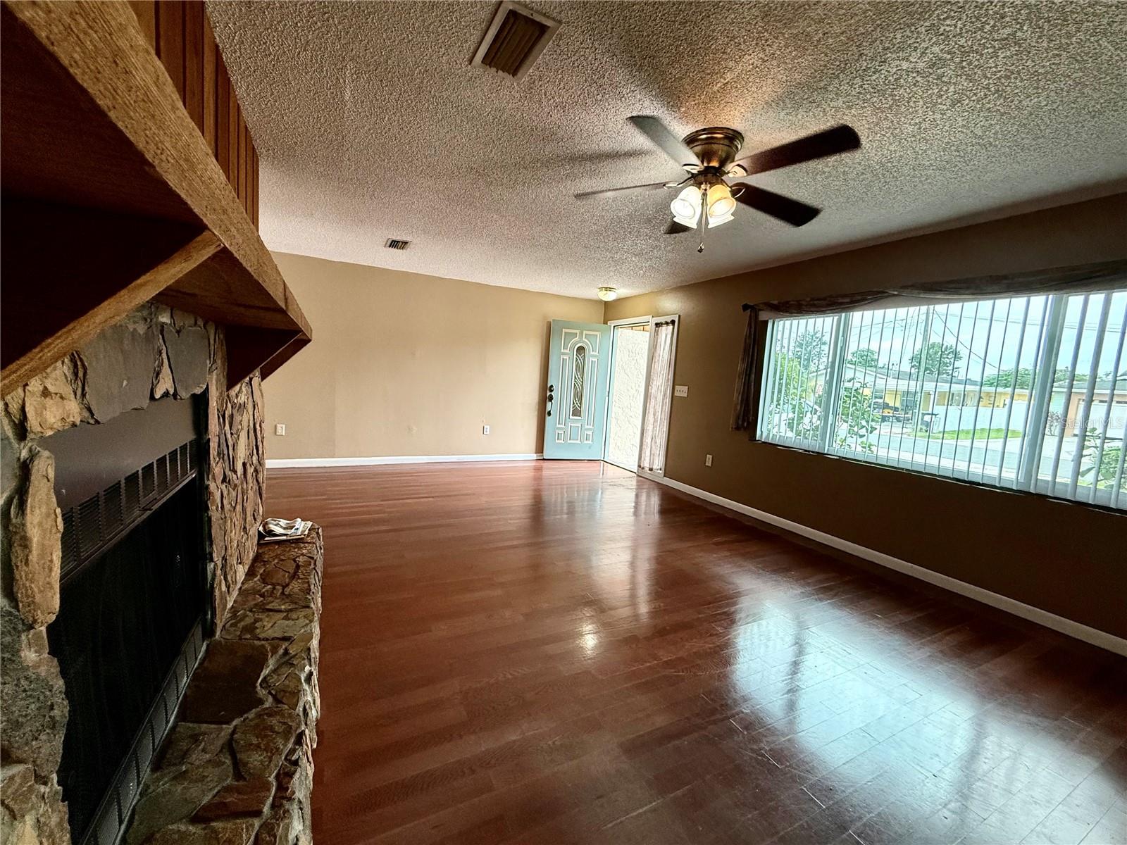 7523 BLOSSOM AVE — photo 8