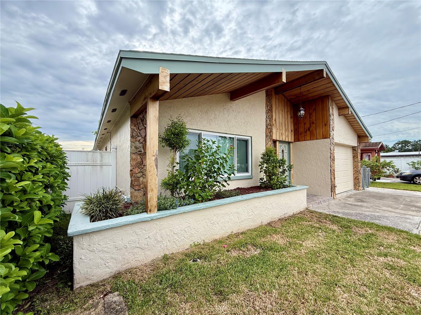 7523 BLOSSOM AVE — photo 4