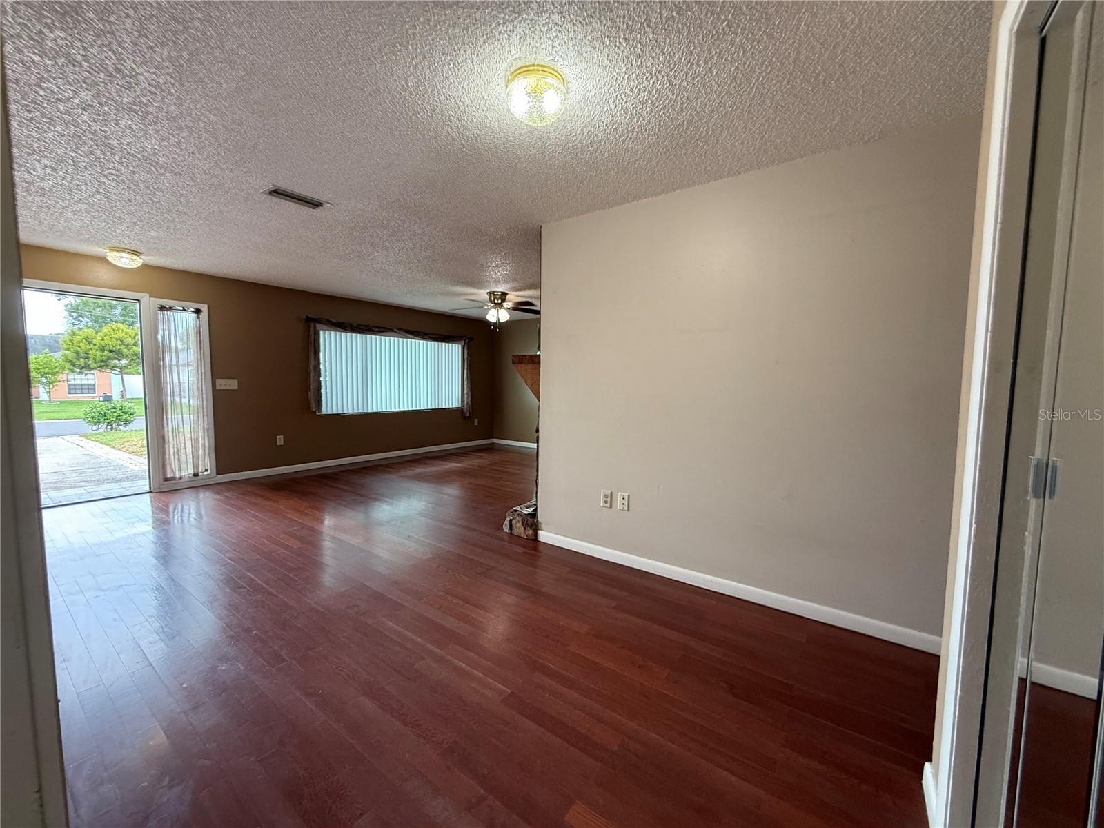 7523 BLOSSOM AVE — photo 10