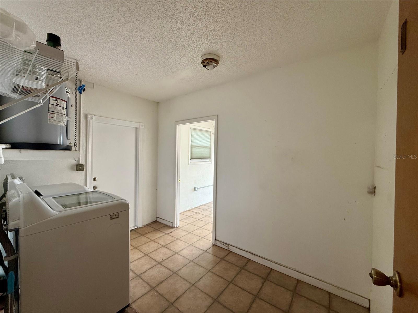 7523 BLOSSOM AVE — photo 14
