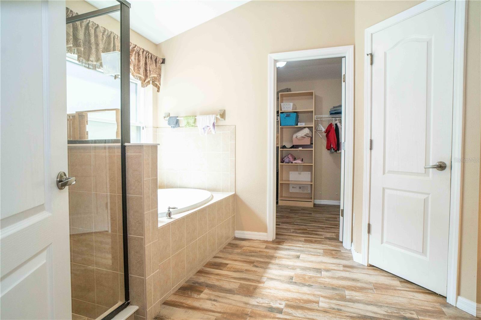 15418 PRINCEWOOD LN — photo 42