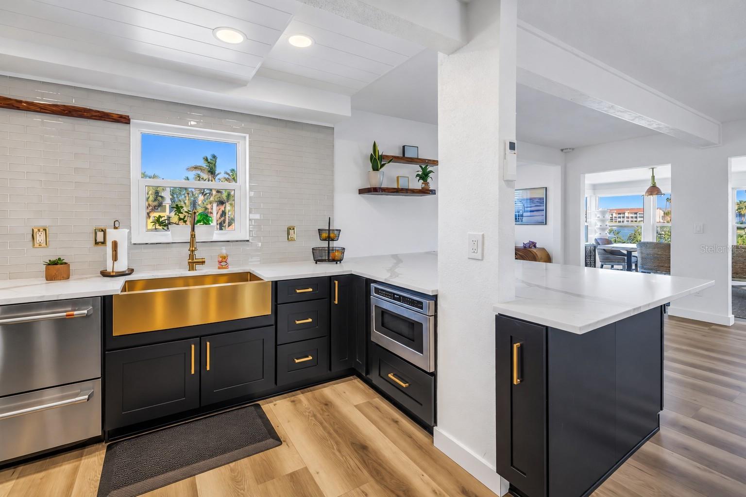 12016 LAGOON LN — photo 21