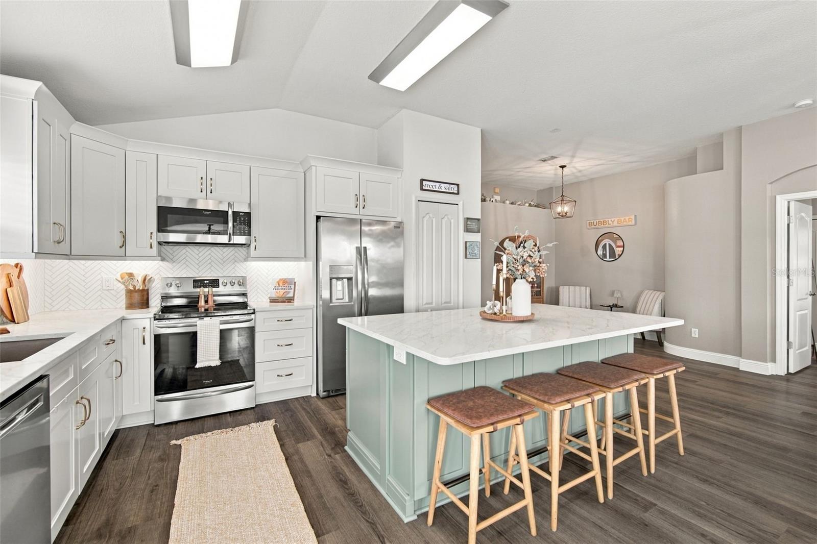 8335 CANTERBURY LAKE BLVD — photo 29