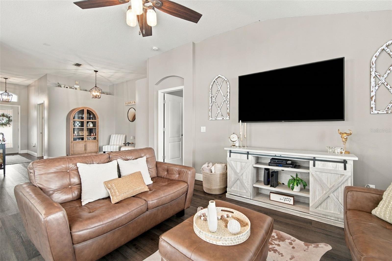 8335 CANTERBURY LAKE BLVD — photo 40