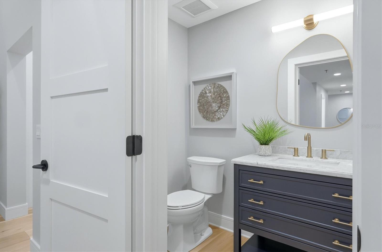 2141 HARBOURSIDE DR #1203 — photo 33