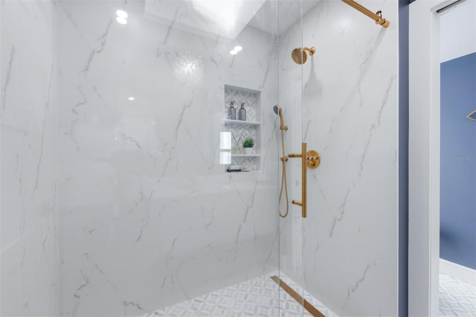 2141 HARBOURSIDE DR #1203 — photo 24