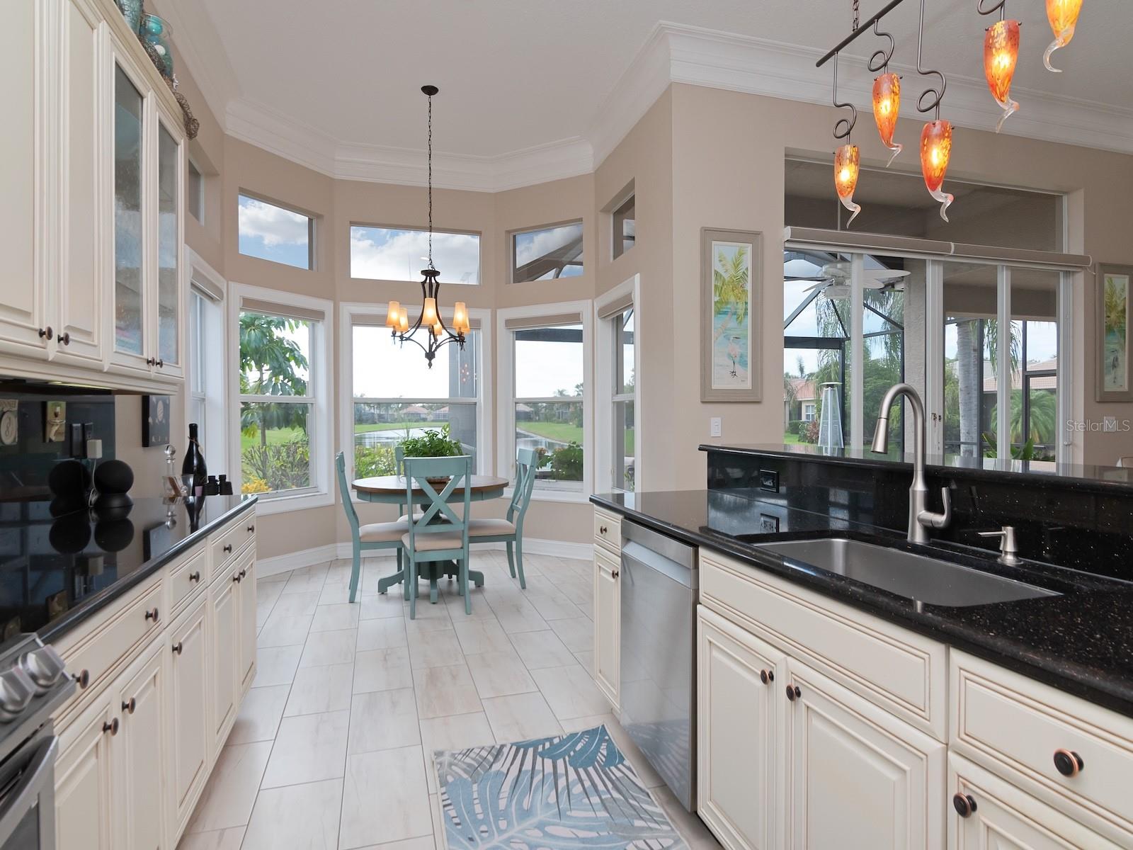 5011 SANDY BROOK CIR — photo 19