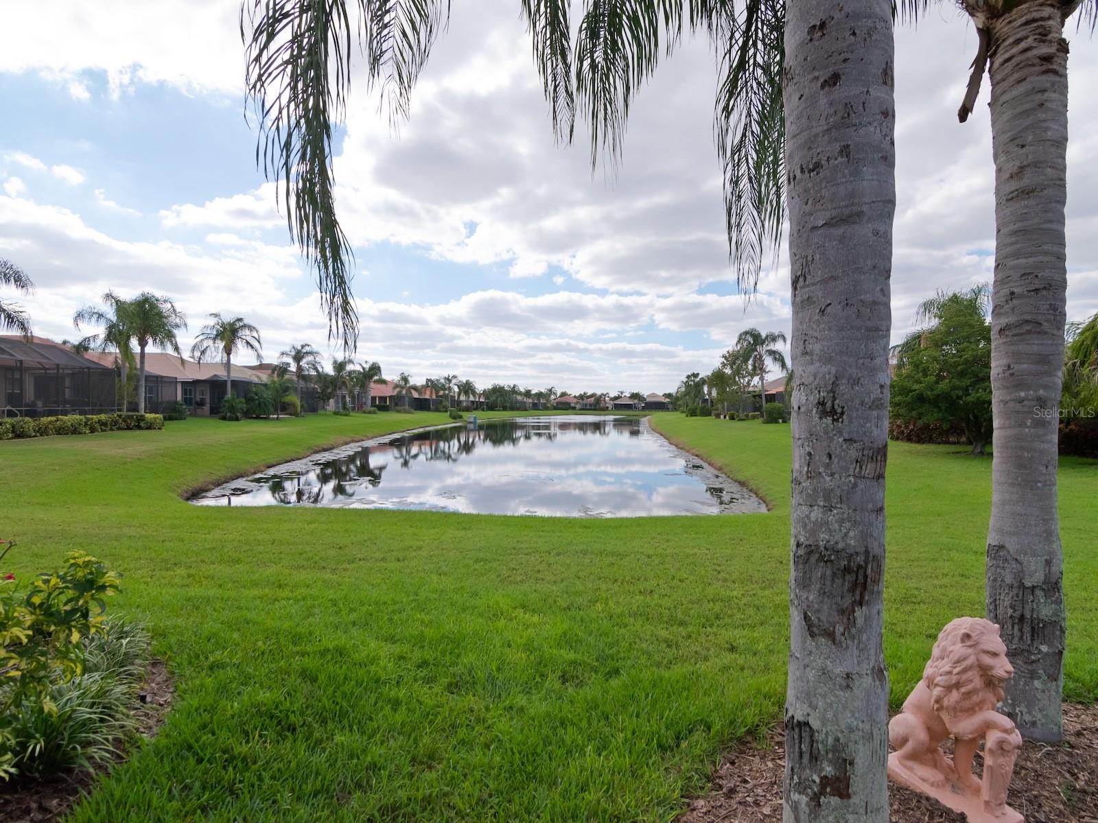 5011 SANDY BROOK CIR — photo 24