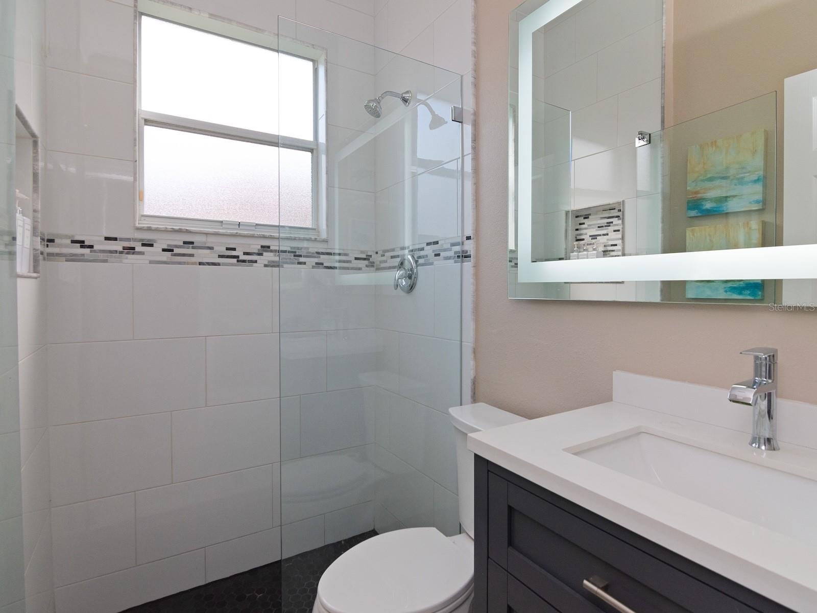 5011 SANDY BROOK CIR — photo 41