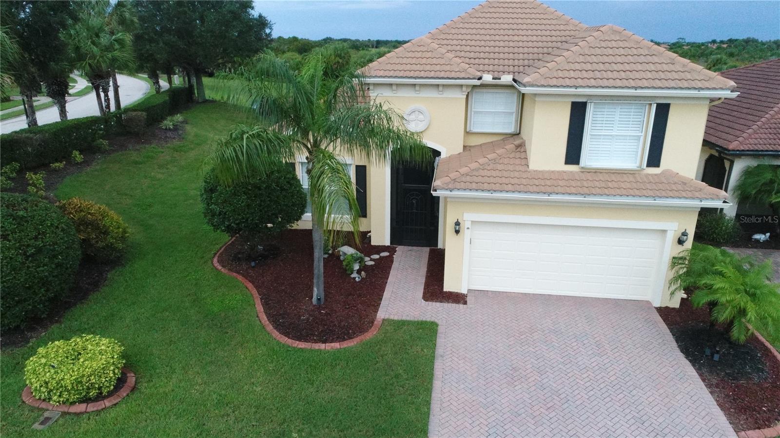 23901 WAVERLY CIR — photo 8