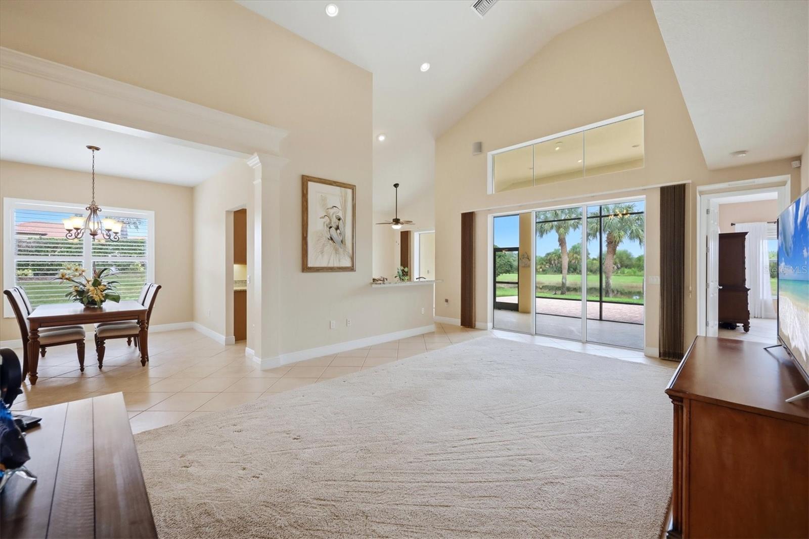 23901 WAVERLY CIR — photo 15