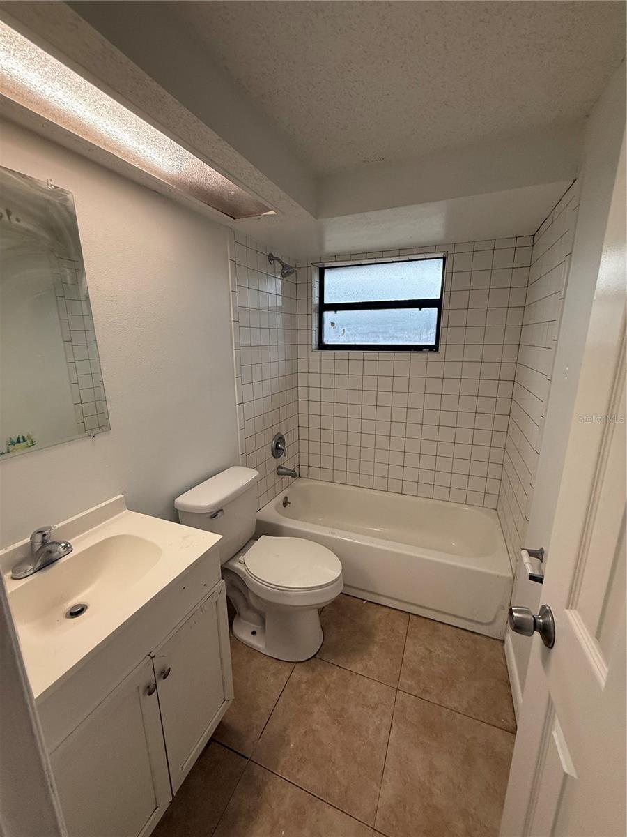 3425 WOODCOCK DR — photo 13