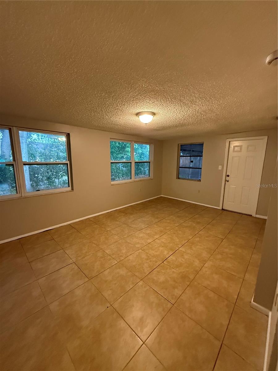 3425 WOODCOCK DR — photo 16
