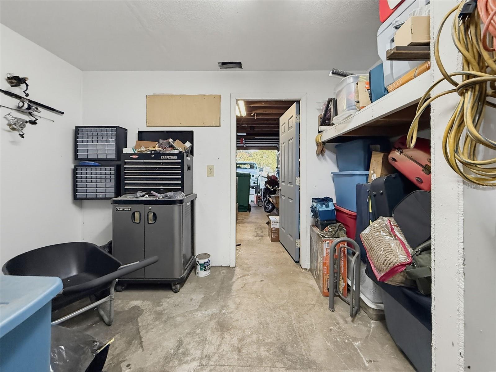 5926 GREY ST — photo 40