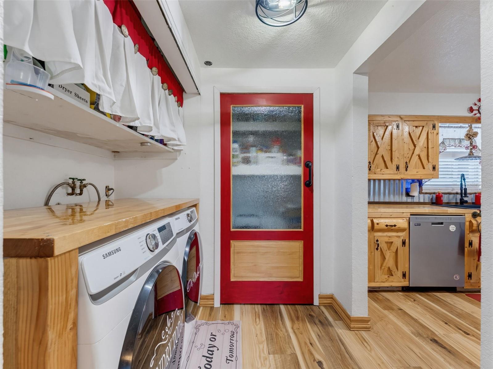 5926 GREY ST — photo 11
