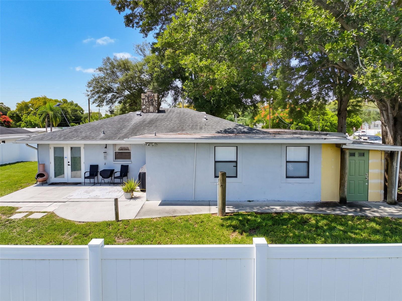 5926 GREY ST — photo 32