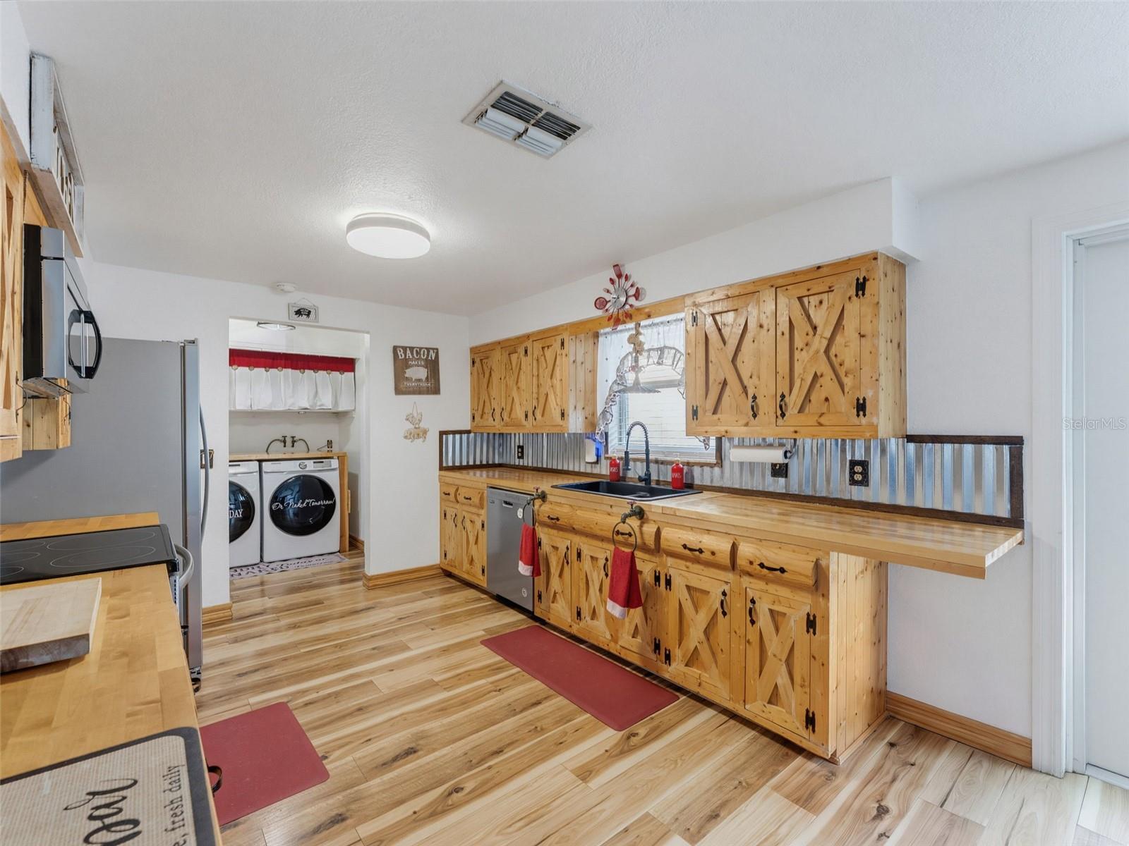 5926 GREY ST — photo 17