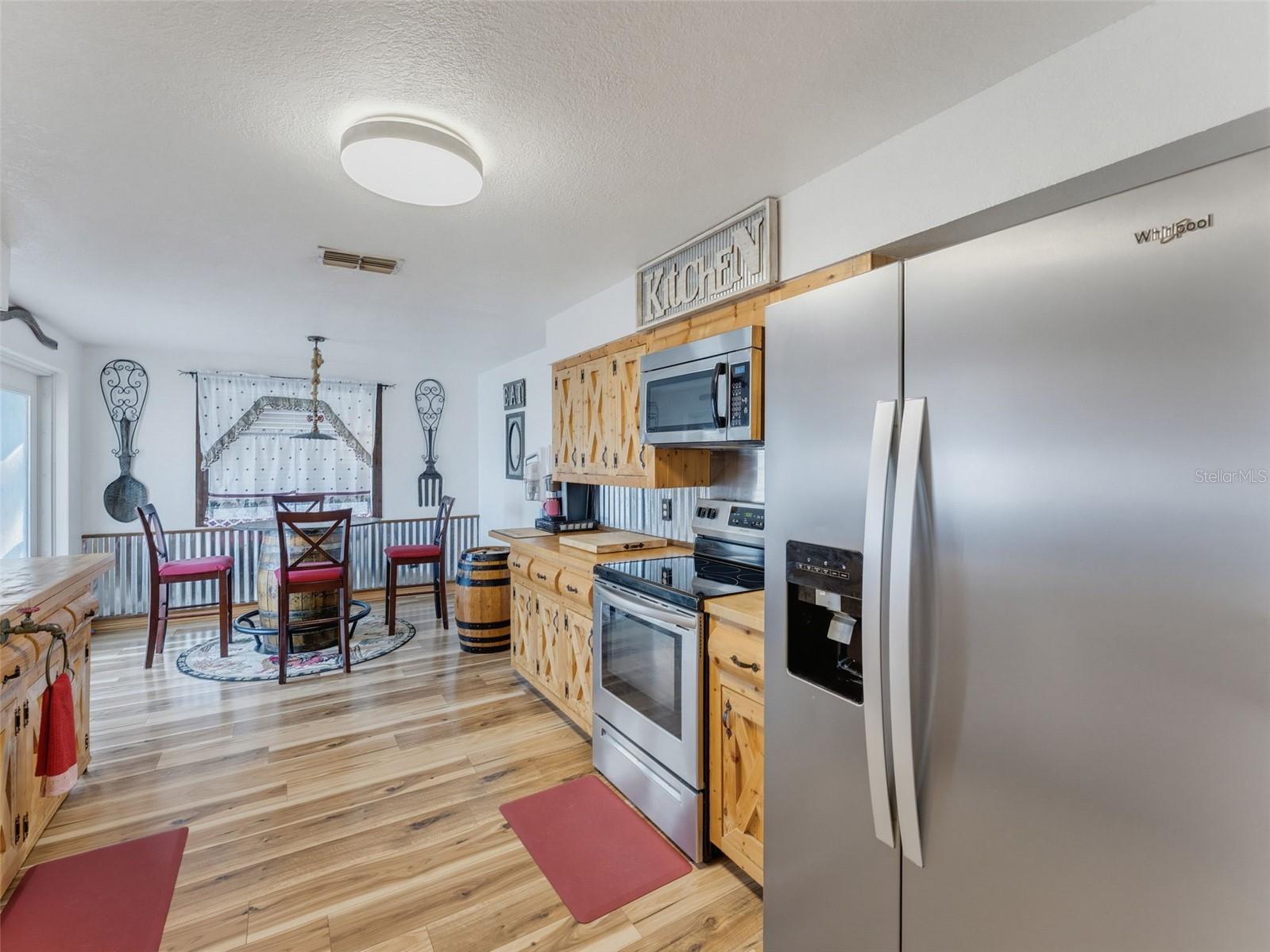 5926 GREY ST — photo 13