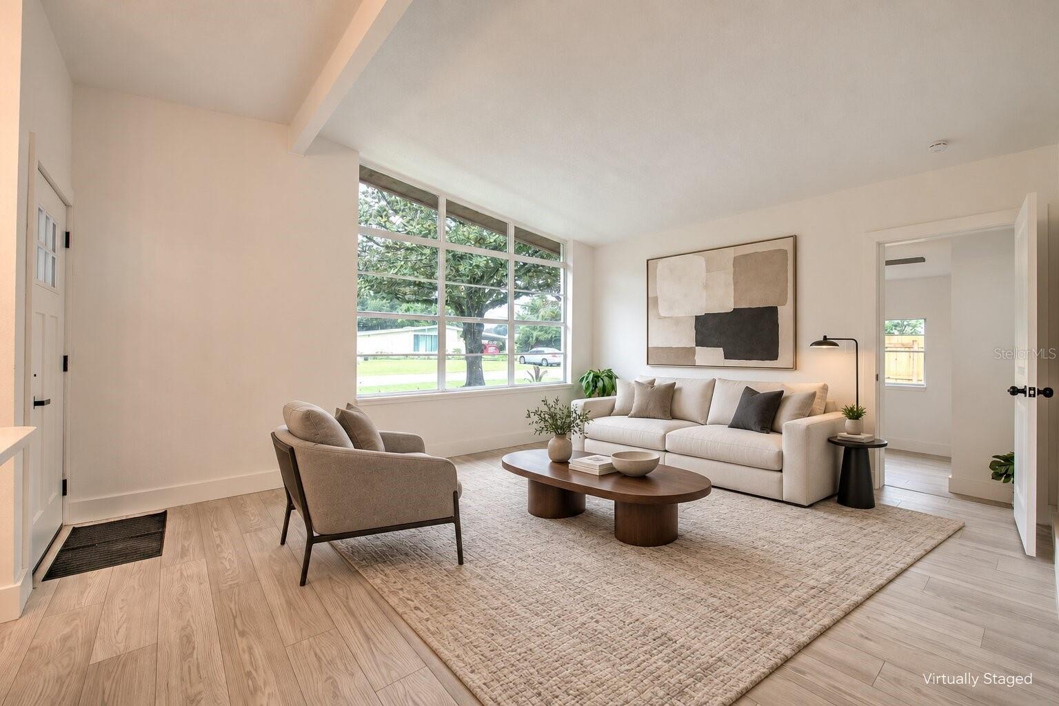 507 SUTTON PL — photo 4