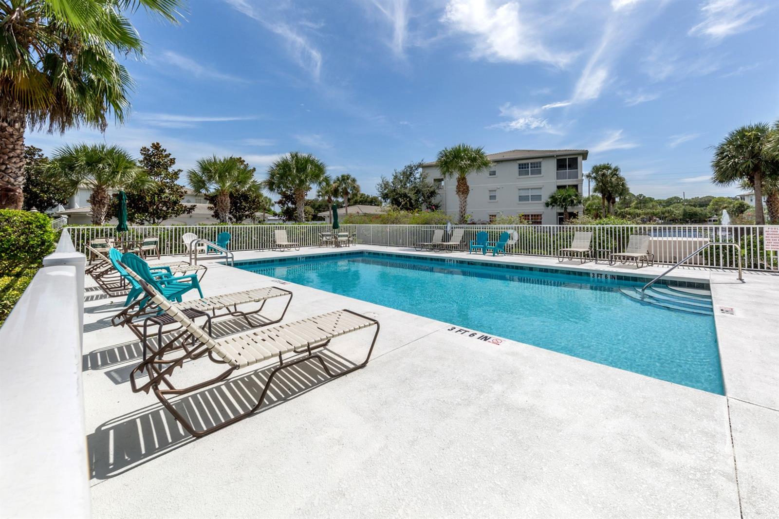 700 GARDENS EDGE DR #721 — photo 37