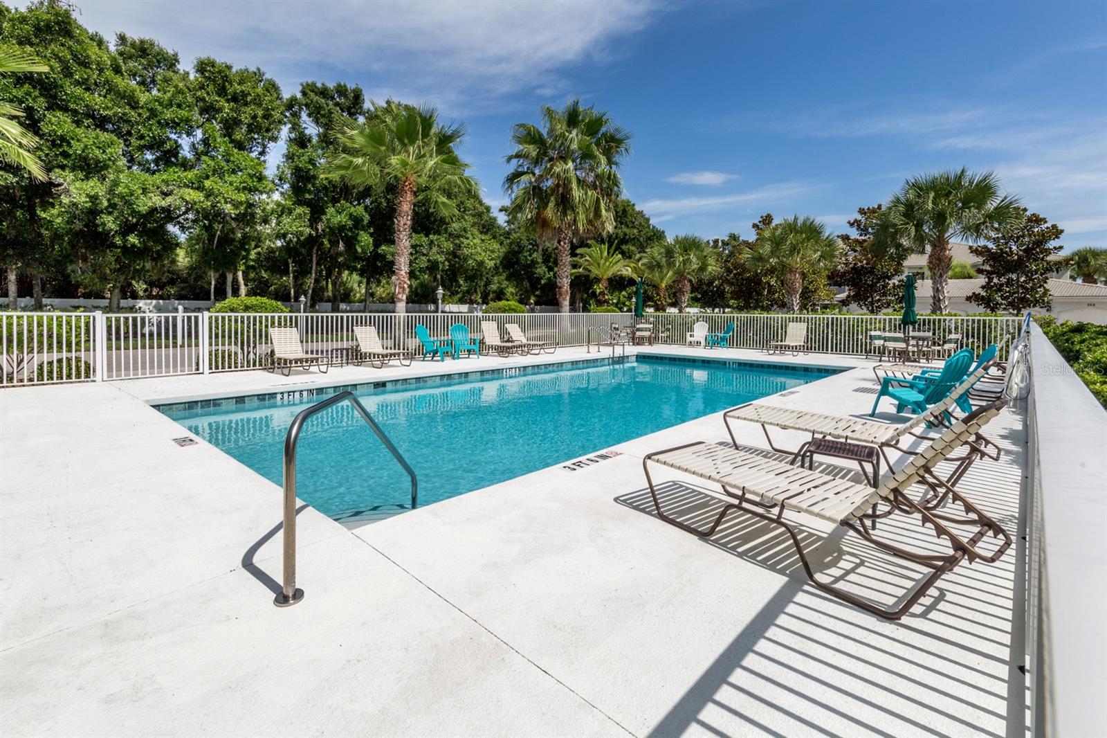 700 GARDENS EDGE DR #721 — photo 41