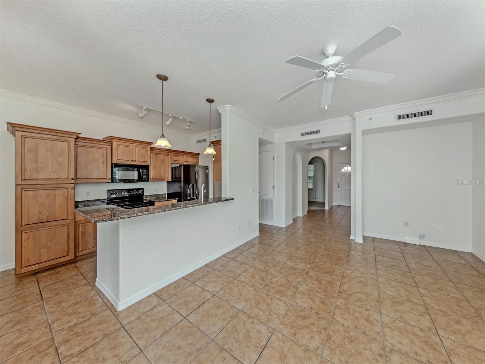 700 GARDENS EDGE DR #721 — photo 12