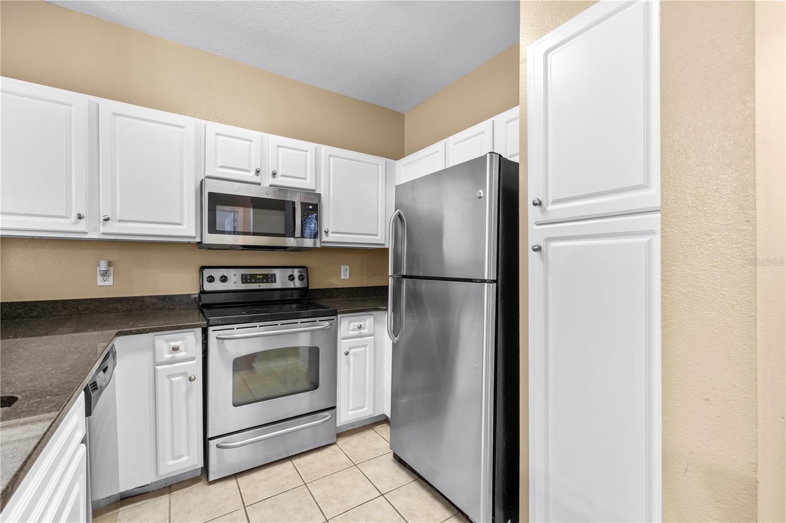 1810 E PALM AVE #5211 — photo 19