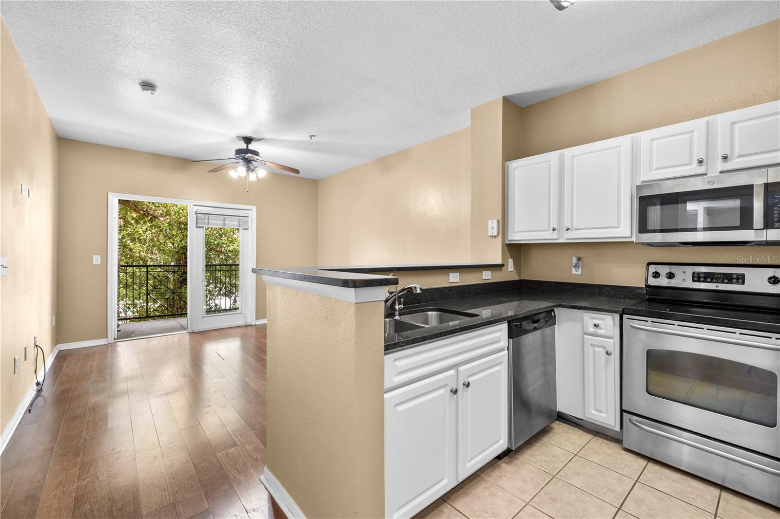 1810 E PALM AVE #5211 — photo 16