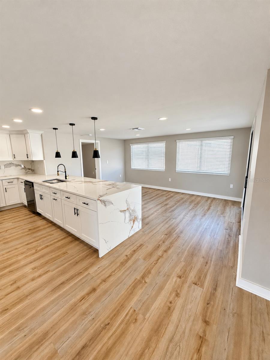 5707 PERKIN DR — photo 12