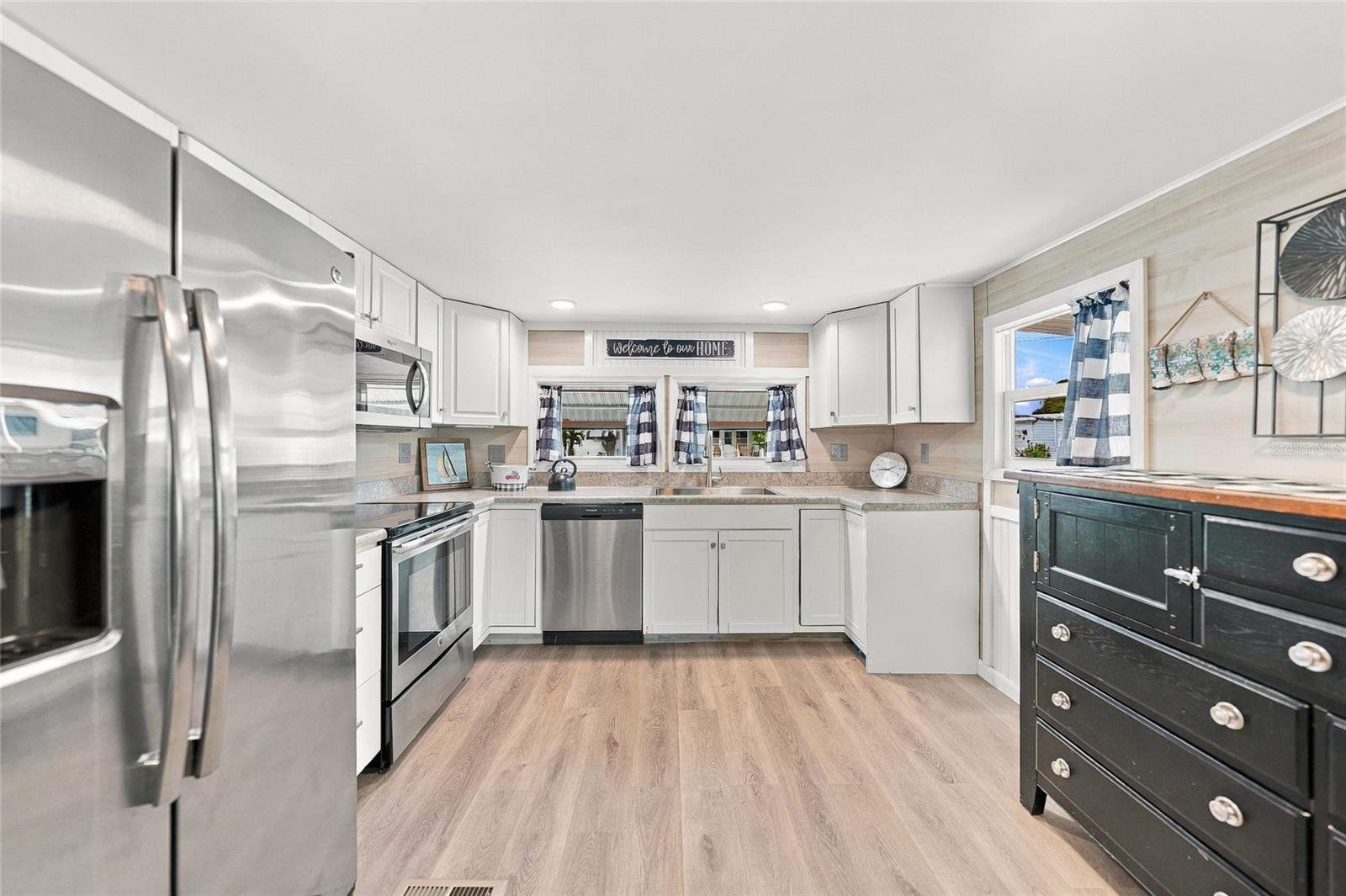 349 BLACKBURN BLVD — photo 10