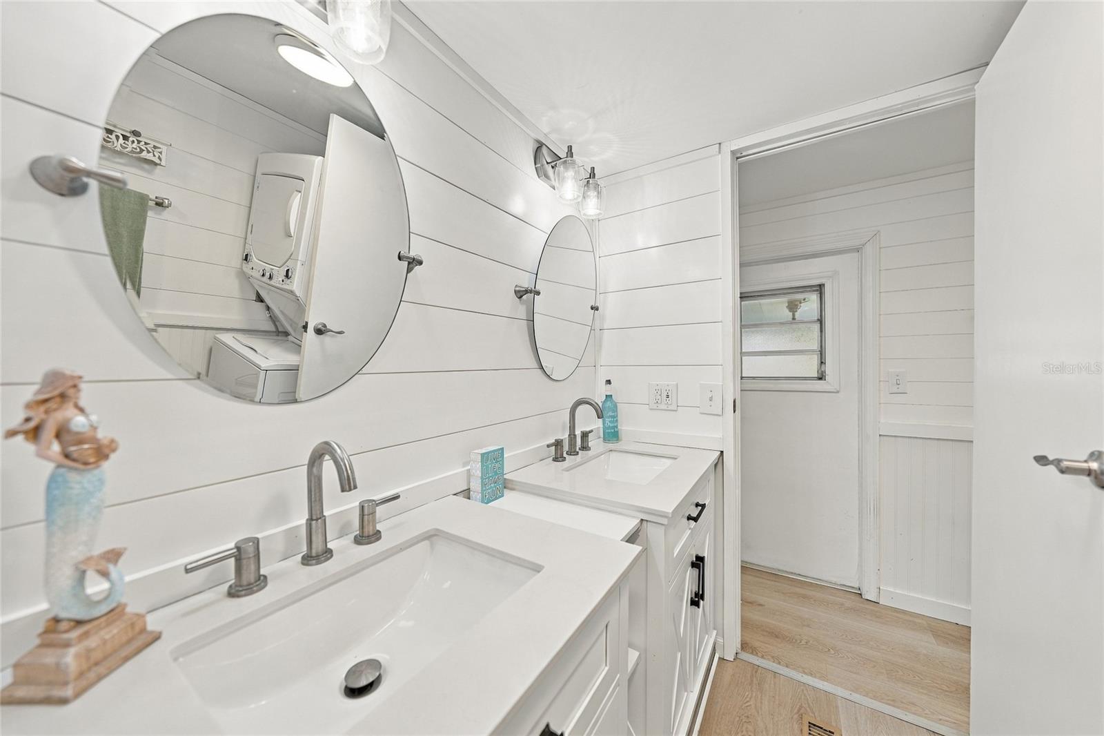 349 BLACKBURN BLVD — photo 25