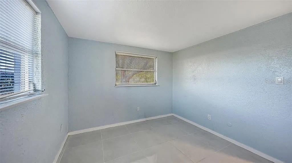 5529 NUTMEG AVE — photo 20