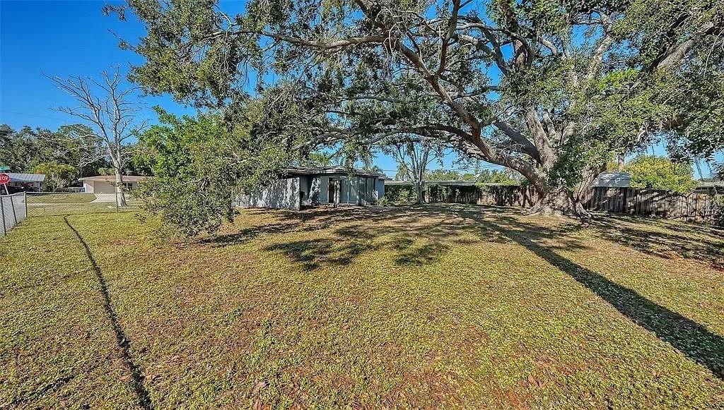 5529 NUTMEG AVE — photo 12