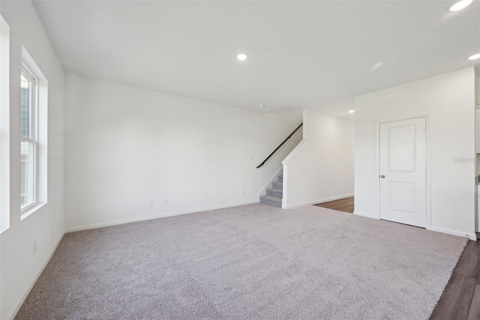 10526 CURVING CREEK — photo 24