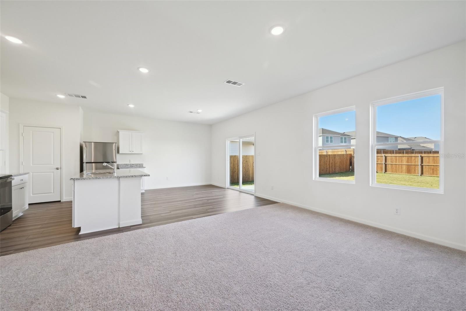 10526 CURVING CREEK — photo 21