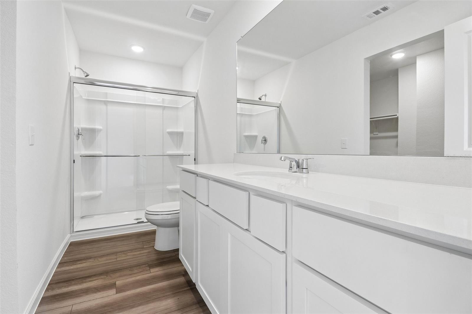 10526 CURVING CREEK — photo 55