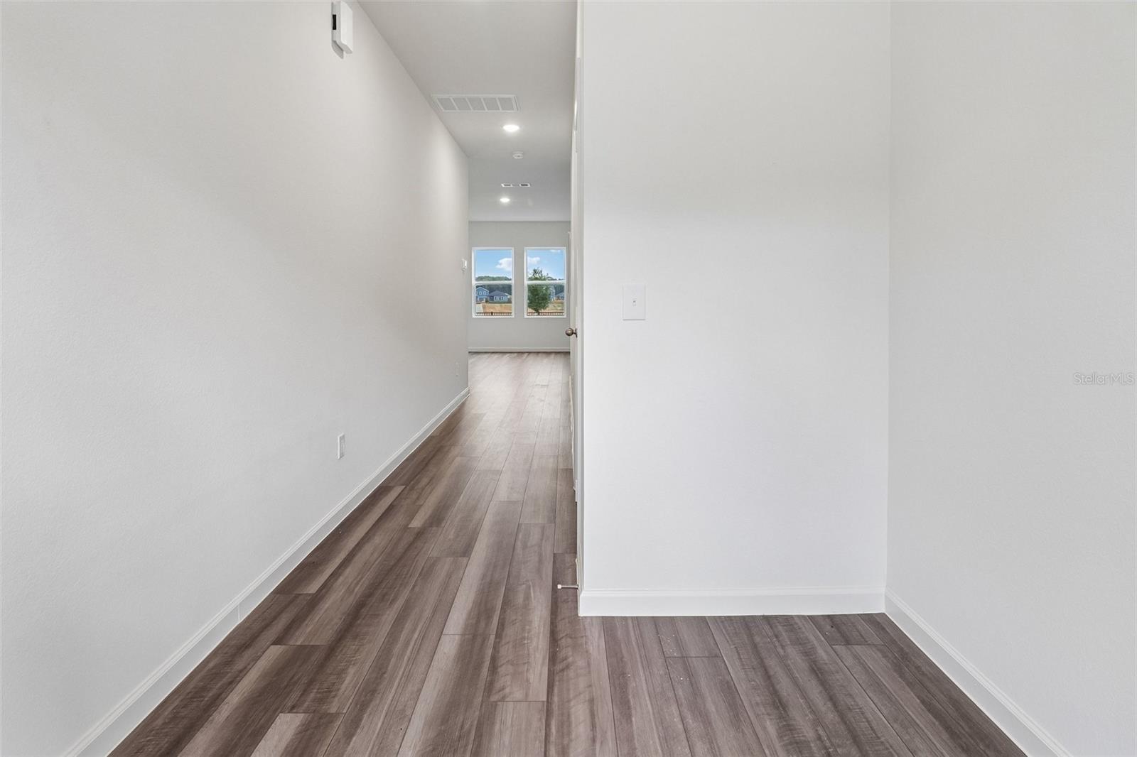 10526 CURVING CREEK — photo 20