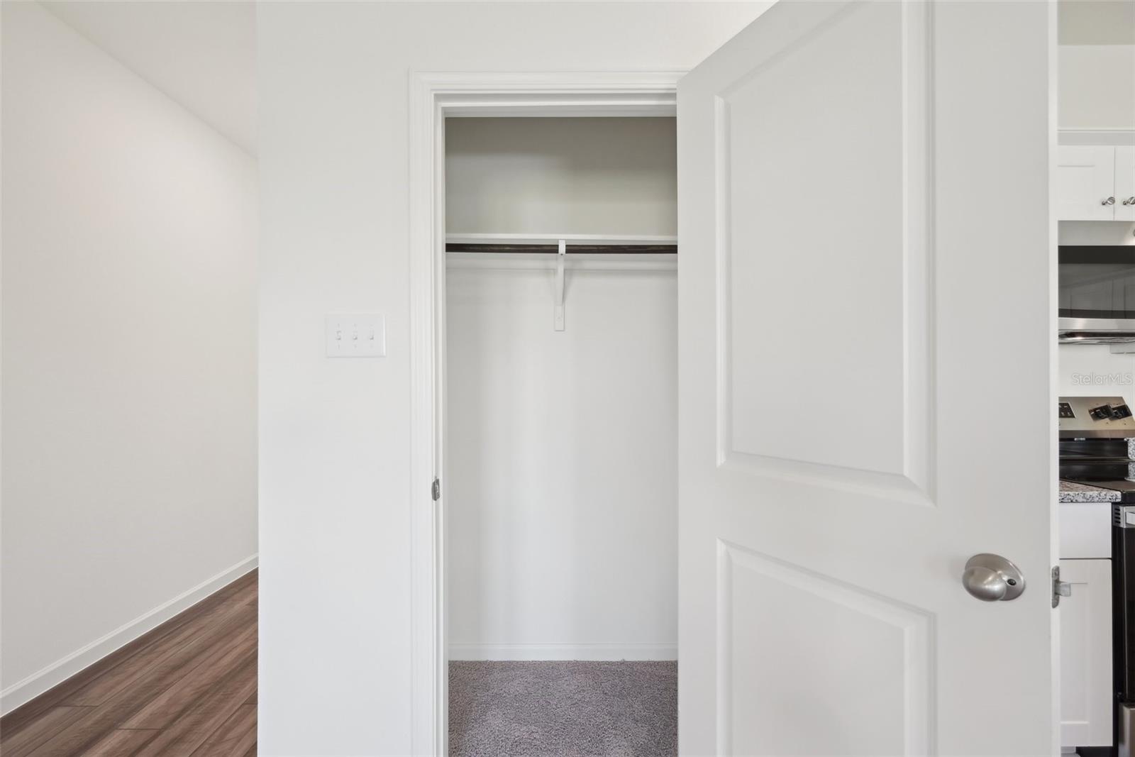 10526 CURVING CREEK — photo 17