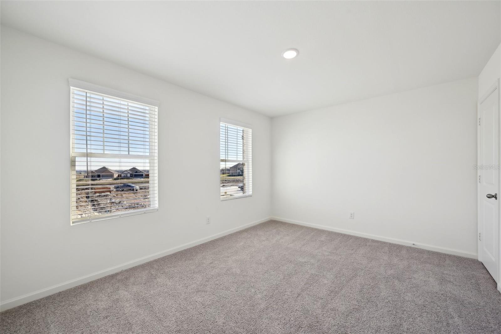 10526 CURVING CREEK — photo 49